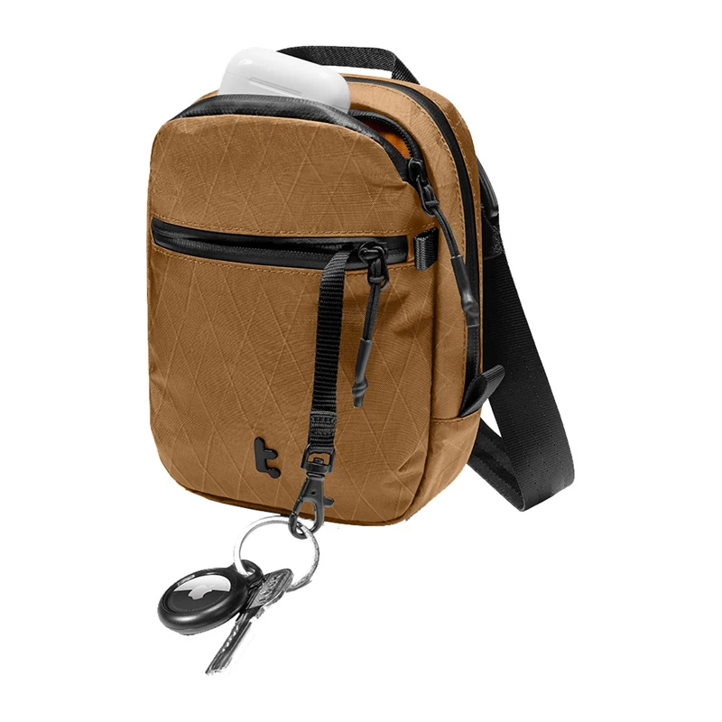 Travel bag Tomtoc Aviator-T37 with shoulder strap, X-Pac fabric, brown