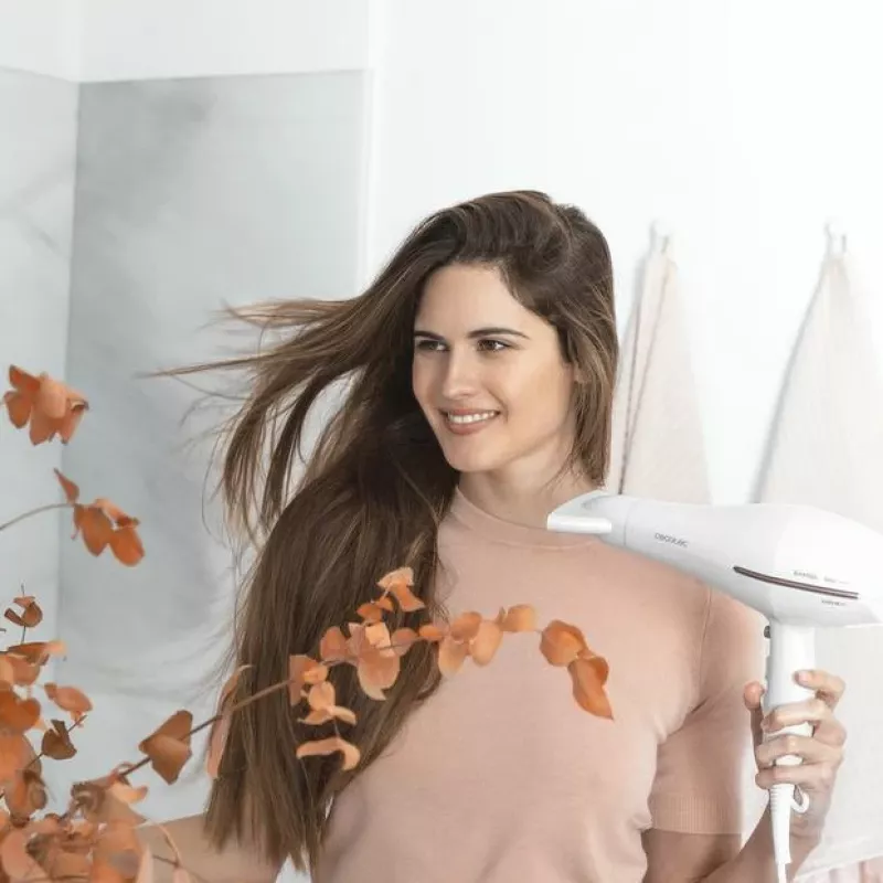 Cecotec Hair Dryer | IoniCare 5300 Maxi Aura | 2200 W | Number of temperature settings 3 | Ionic function | Diffuser nozzle | White