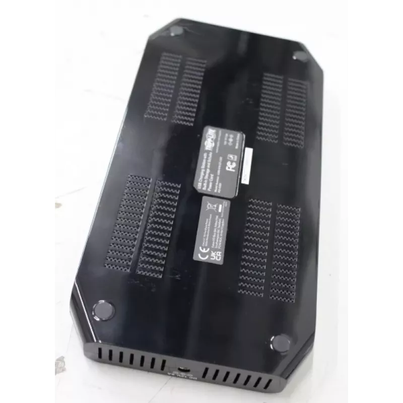 USB charging station tripp lite U280-010-ST-CEE — 10 USB ports, adjustable storage