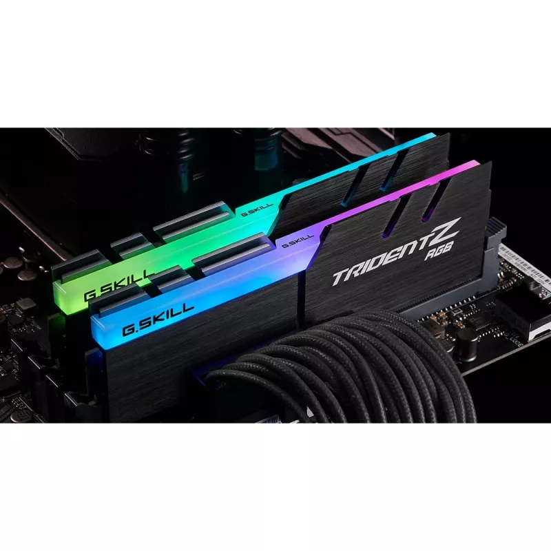 DIMM 16 GB DDR4-4000 (2x 8 GB) Dual-Kit, Memory black, F4-4000C18D-16GTZRB, Trident Z RGB, INTEL XMP