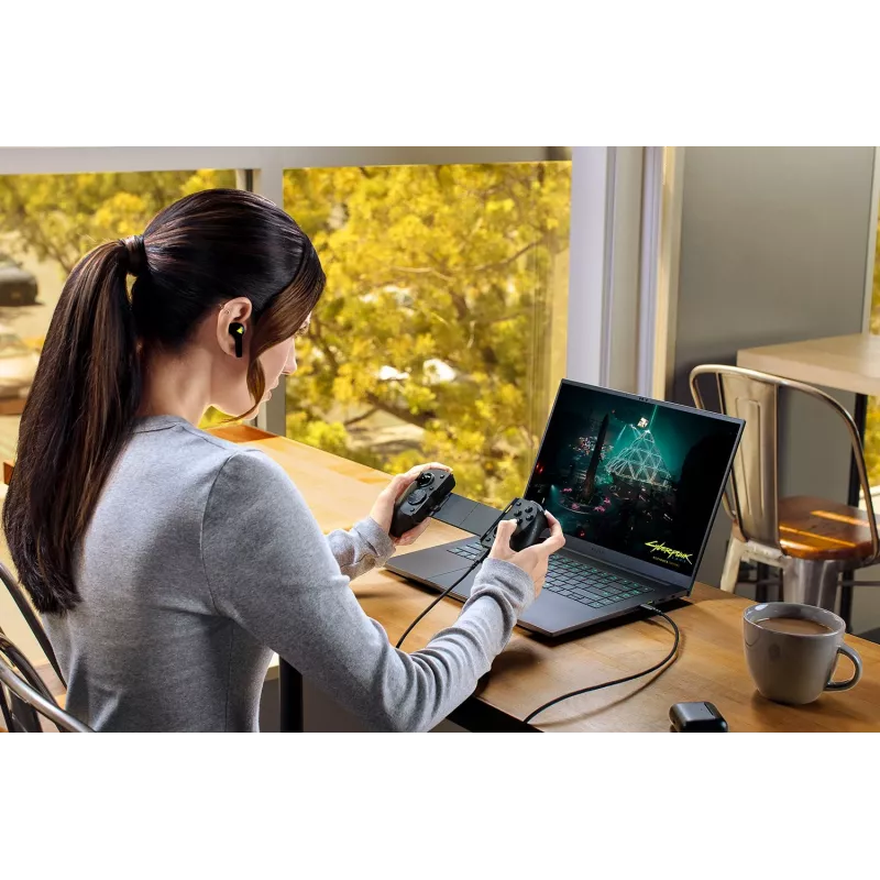 Gamepad Razer Kishi V3 Pro Haptic USB-C for phones, mini tablets and PC
