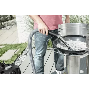 Dry Vacuum Cleaner Karcher AD 4 Premium — 17 L, 600 W, bagless, metal hose, chrome tube