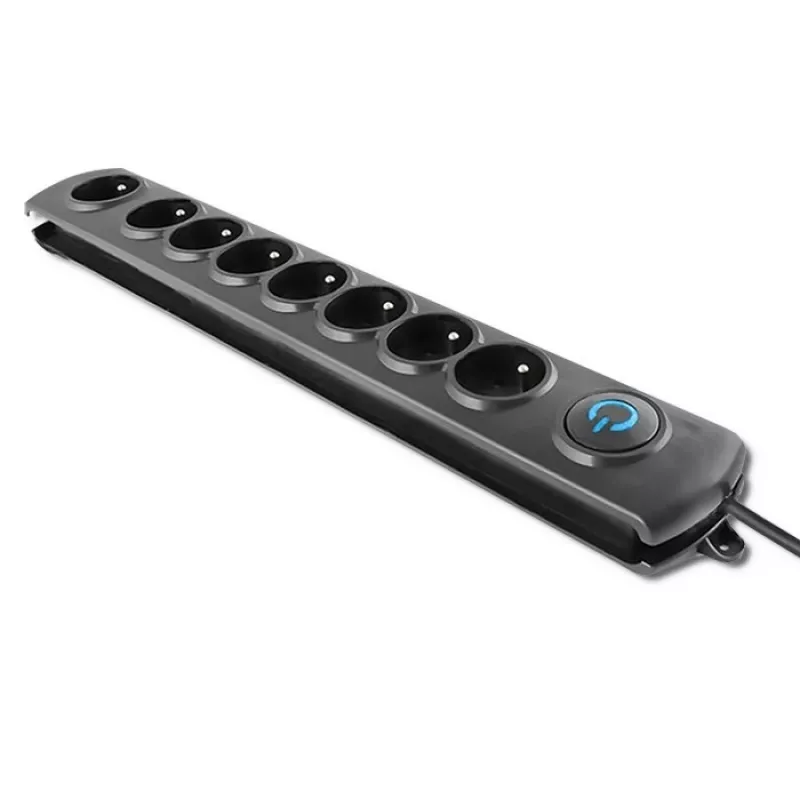 Surge Protector Qoltec 50113 Black 8 AC outlets 230 V 1.8 m