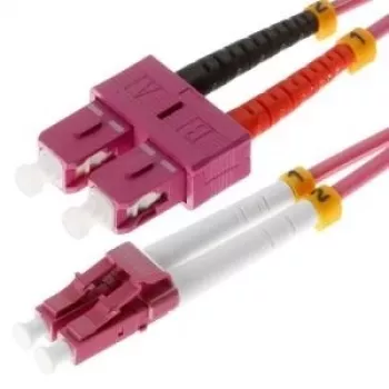 Fibre optic cable Helos 20m OM4 LC/SC