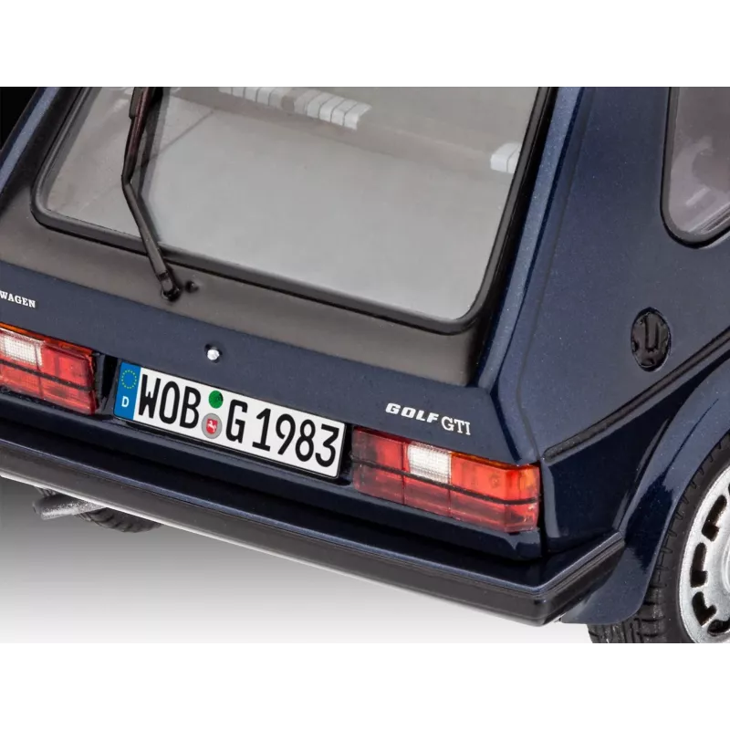 Car model Revell 35 Years VW Golf 1 GTI Pirelli