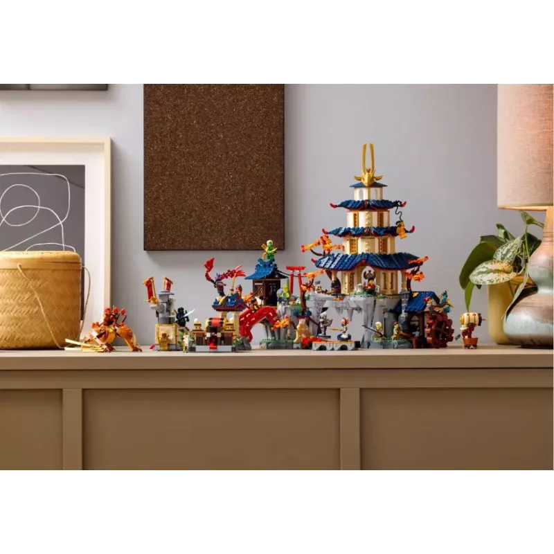 Ninjago 71814 Tournament Temple City