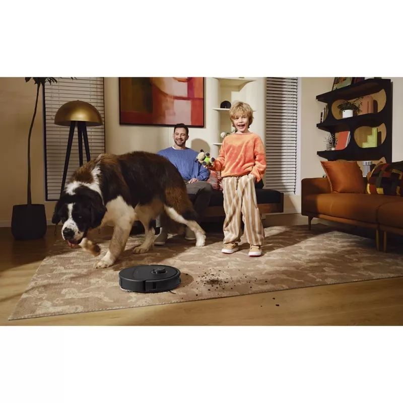 Robot vacuum cleaner Roborock Qrevo MaxV — 4200 Pa, 5200 mAh, 180 min runtime, 0.33 L dustbin, self-emptying base
