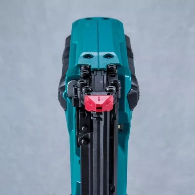 Makita DFN350Z nailer/staple guns