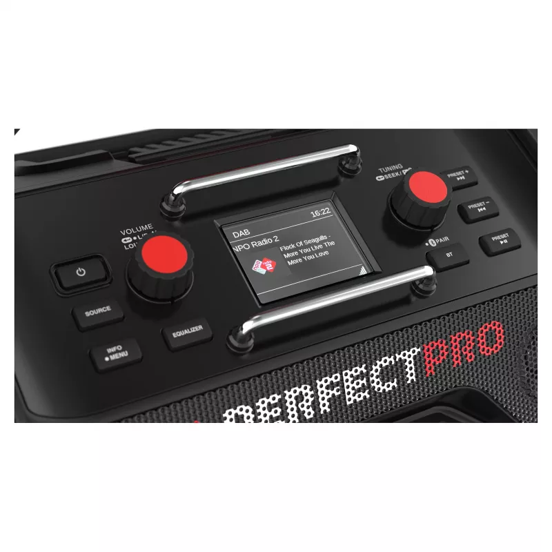 Portable Construction Radio PerfectPro ROCKTAGON 18V — battery powered jobsite radio