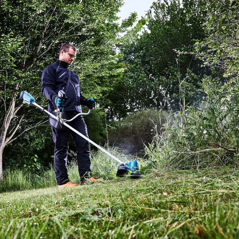 Cordless grass trimmer 18V Makita DUR190UZX3
