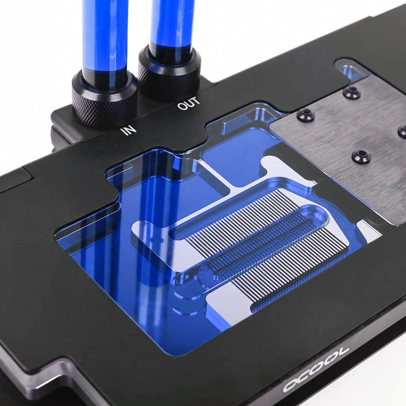Alphacool Eiswasser Crystal Blue, 1000ml ready-mix coolant - Blue