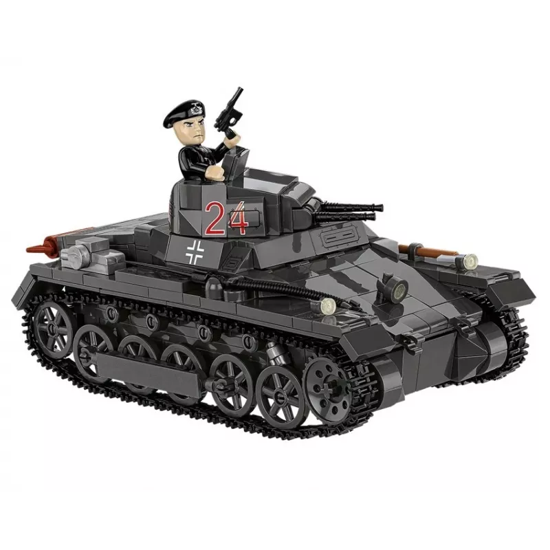 Building Set Cobi Panzer I Ausf. B – 654 pieces, detailed model tank kit