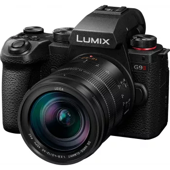 Panasonic Lumix G9 II + 12-60mm F2.8-4.0 25,21 MP Live MOS 11552 x 8672 Pixel Black (DC-G9M2LE)