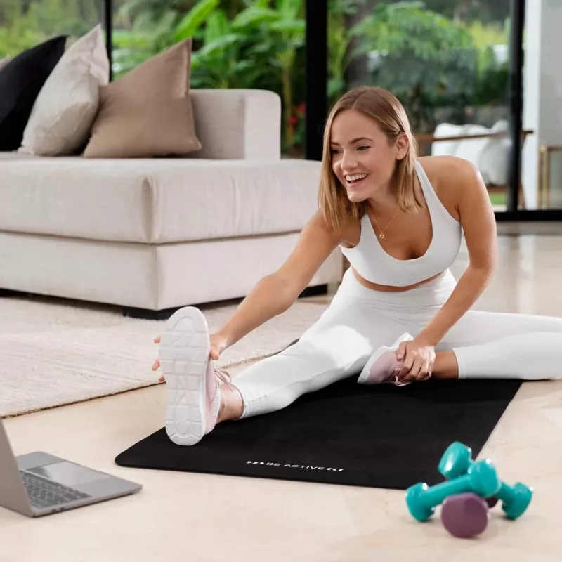 Gymnastic exercise mat Rebel RBA-3151-BK — black, 1830×610 mm, 15 mm thick