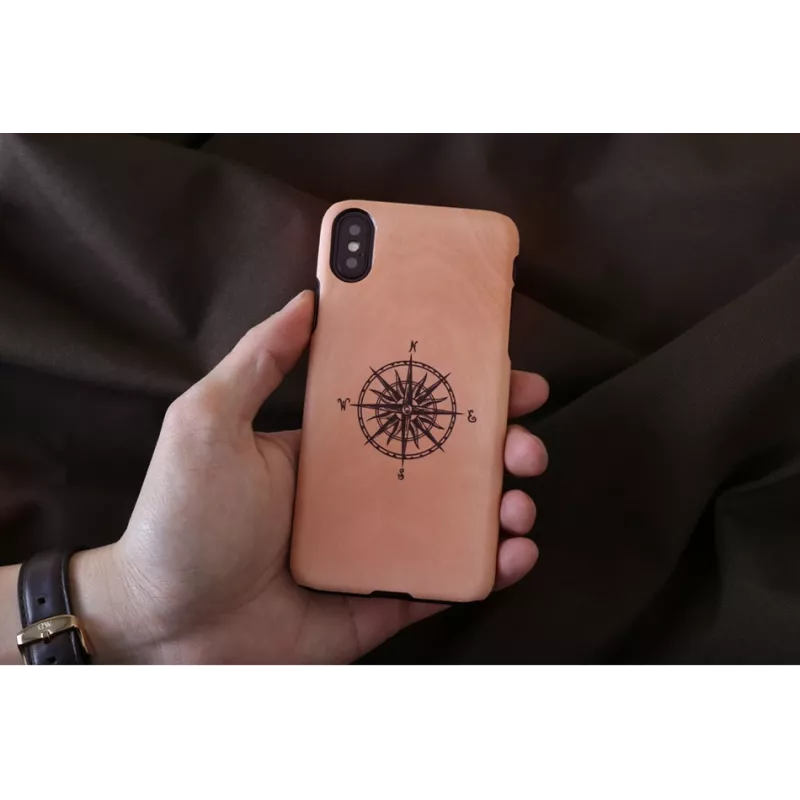Smartphone case man and wood for iPhone X/XS, black, protective cover with compass detail