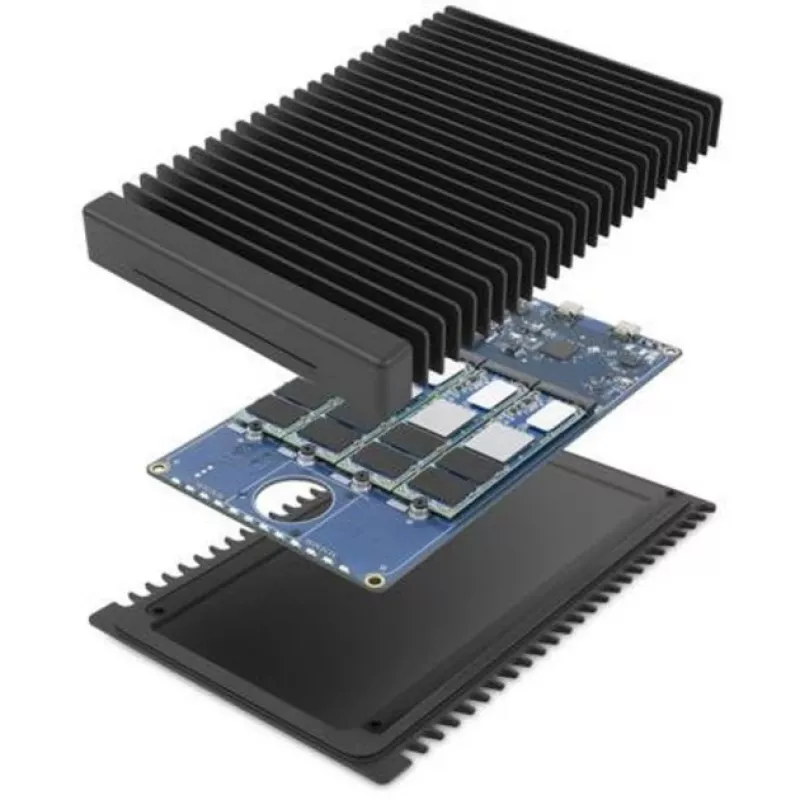 OWC ThunderBlade X8, 16TB portable SSD, Thunderbolt (40Gb/s)