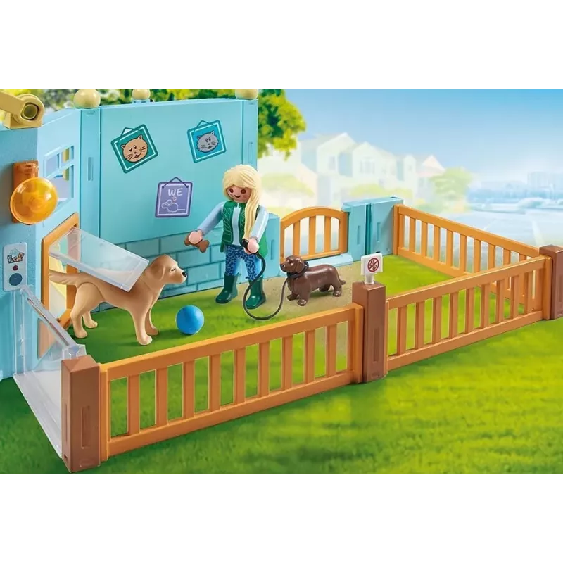 PLAYMOBIL Playset My Life 71742 Animal Hotel with Figures – Playset with hotel building and animal figures