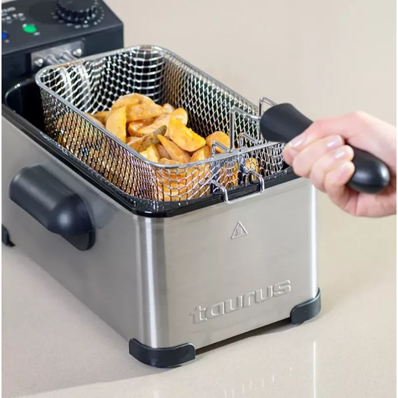 Deep fryer Taurus Fry 3 Single — 3 L capacity, 2000 W, stainless steel, adjustable thermostat 150–190°C