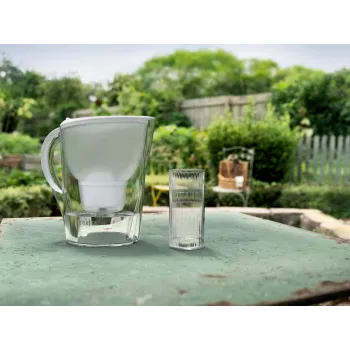Water filter jug BRITA Marella XL with 3.5 L capacity and 2 Maxtra+ Pro cartridges