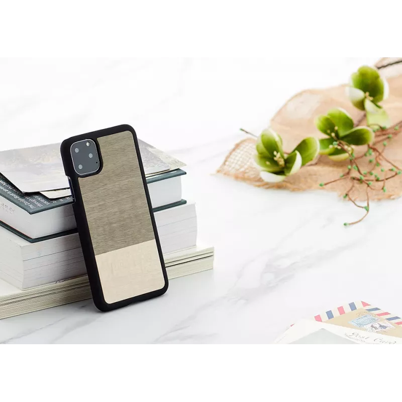 Smartphone case man and wood for iPhone 11 Pro Max — black, protective cover