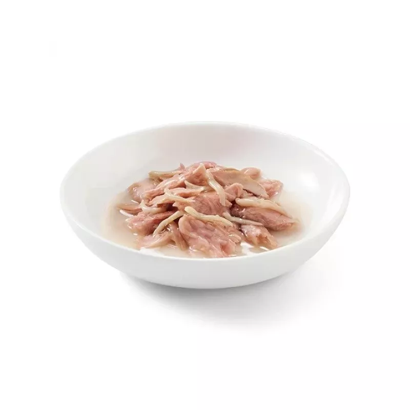 SCHESIR in cooking water Tuna with whitebait - wet cat food - 85 g