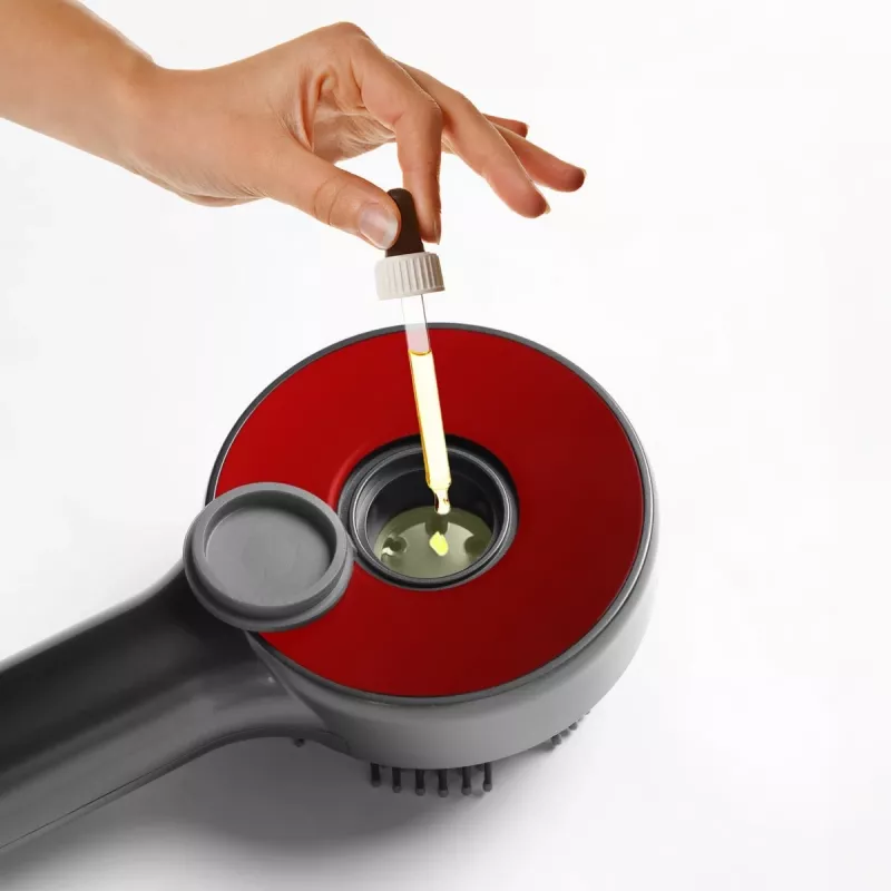 Regenerating hairbrush massager for hair and scalp MT6537