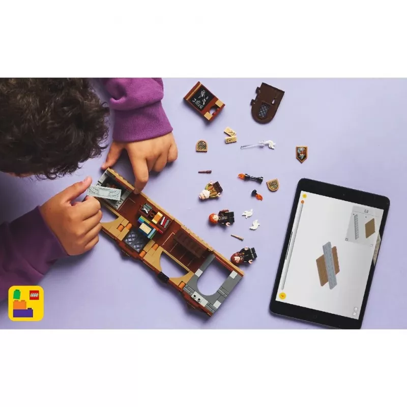 Building set LEGO Harry Potter Hogwarts Castle Charms Class 76442 — 204 pieces, 3 minifigures, for ages 8+