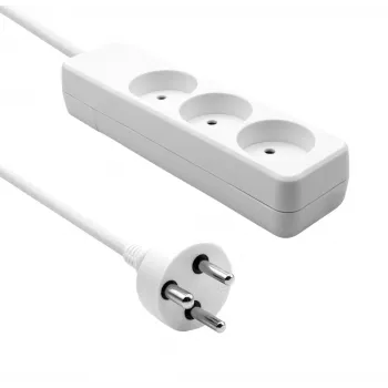 Power strip ProXtend K3-K06W 3-way, 6 m cable, white — ProXtend power strip with three outlets
