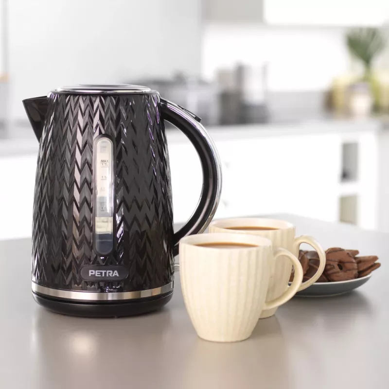 Electric kettle Petra 1.7L 2200W black