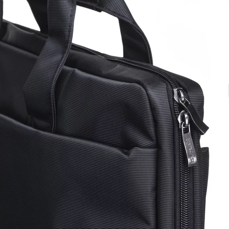 Messenger case Rivacase 8231 39.6 cm (15.6 inch) Black