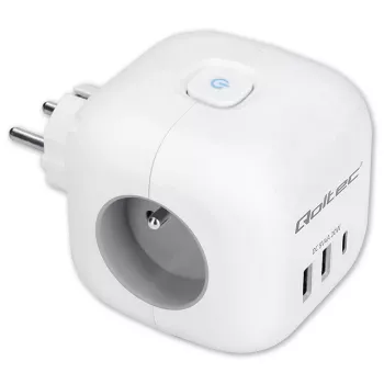 Power strip QOLTEC 52548 with 3×AC sockets and USB port