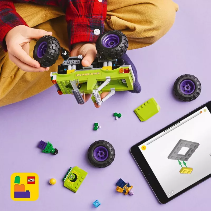 LEGO MARVEL 76312 The Hulk Truck vs. Thanos