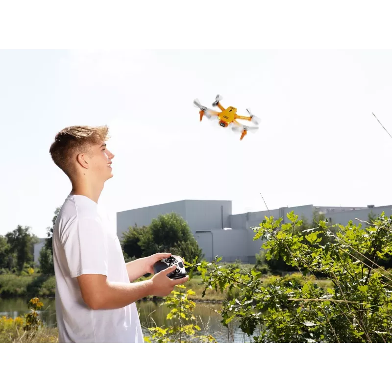RC quadrocopter REVELL Pocket Drone 23810 — 2.4 GHz, 4-channel remote control