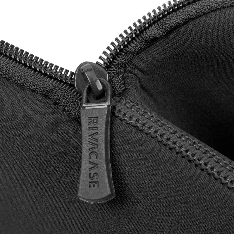 Sleeve case Rivacase 5226B 39.6 cm 15.6 inch Black