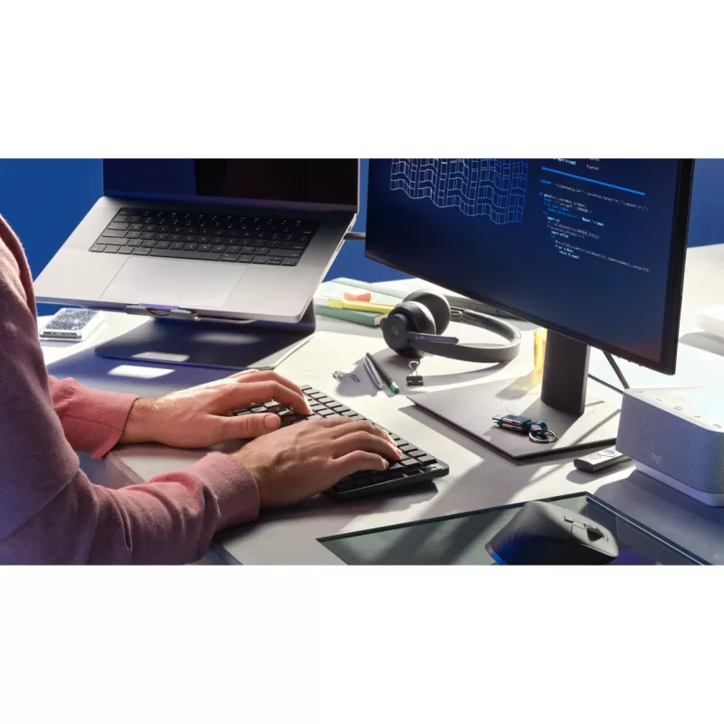LOGITECH MX Mechanical Mini Minimalist Wireless Illuminated Keyboard - GRAPHITE - (US) INTL - 2.4GHZ/BT - N/A - EMEA - CLICKY