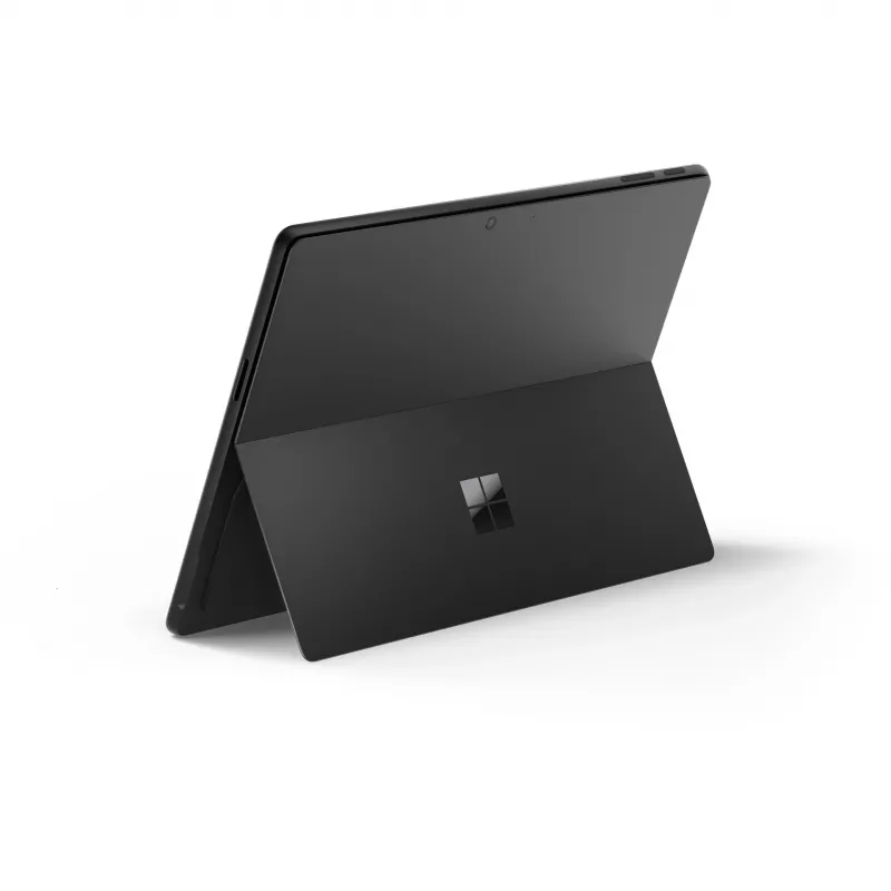 Microsoft Surface Pro 11 Copilot+ PC ZIL-00022, 13 inch (33 cm) Touch 2880x1920 120 Hz, Snapdragon X Plus X1P-64-100, 16 GB RAM, 512 GB SSD, Wi-Fi 7 (802.11be), Windows 11 Pro, Black