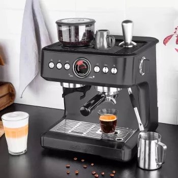 Espresso machine GASTROBACK Design Advanced Urban Duo — fully automatic, 2.8 L water tank, built-in grinder, 250 g bean hopper, 3000 W, black