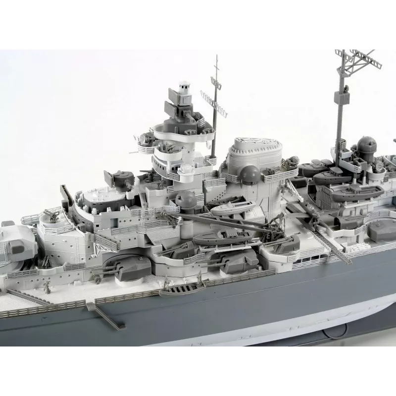 Plastic model ship REVELL Tirpitz 1:350 scale