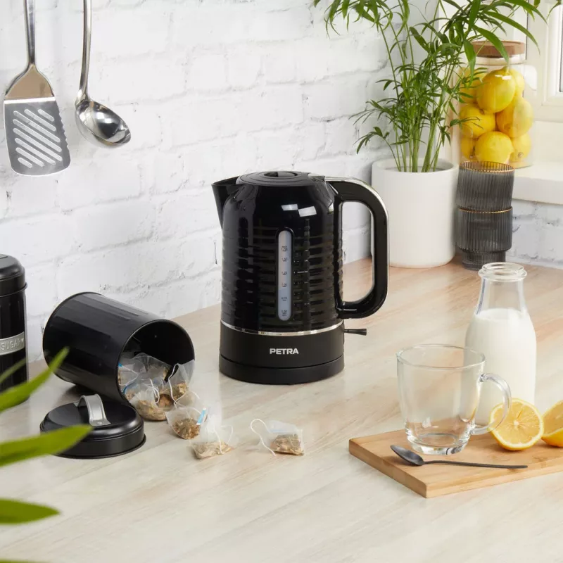 Electric kettle Petra 1.7L 3KW Black
