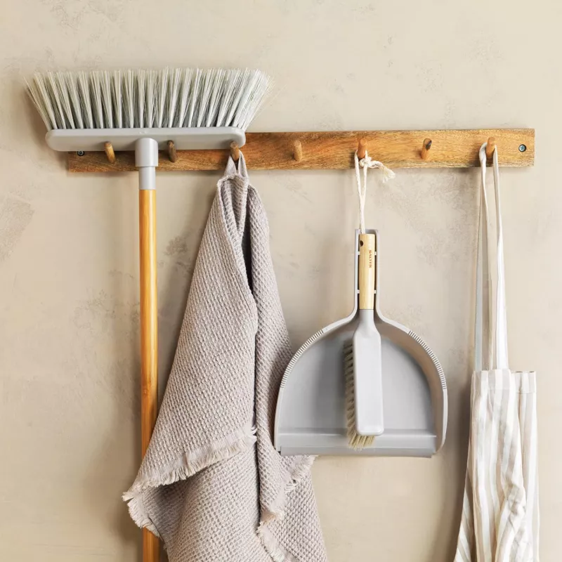 Broom Salter LASAL71472WEU7 Warm Grey, FSC 100% wooden handle