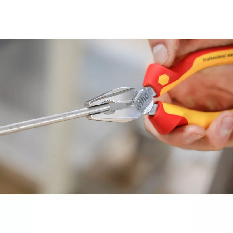 Combination pliers Wiha 27418 Professional (model Z01018006SB)