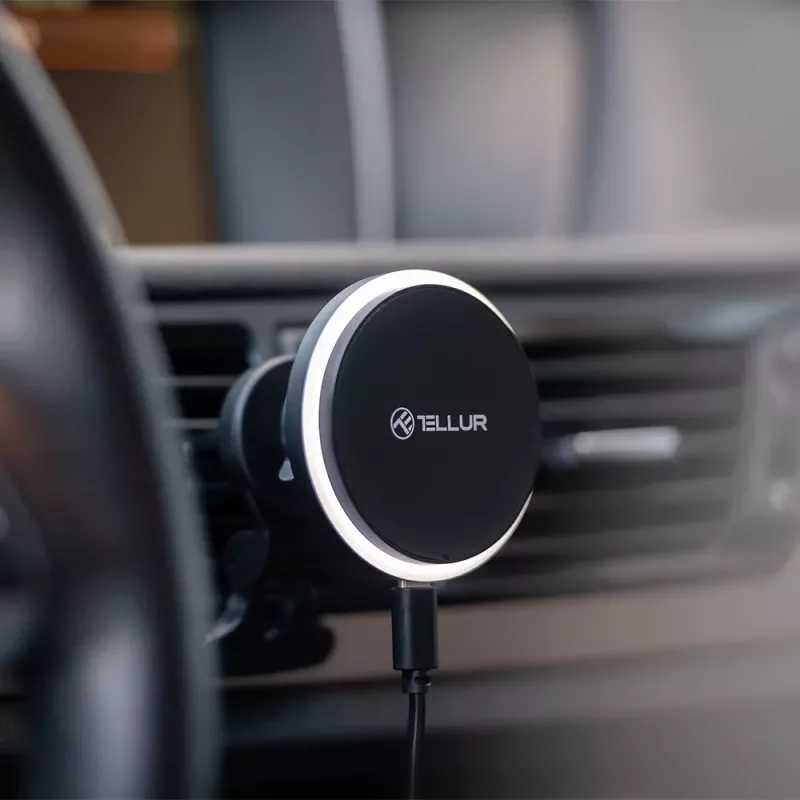 Wireless car charger Tellur TLL151431 MagSafe compatible 15W black for smartphones