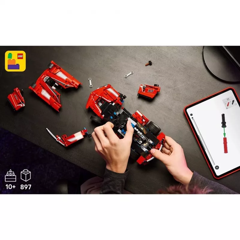 Construction toy LEGO Technic Ferrari FXX K scale model 1:10, 897 pieces, age 10+