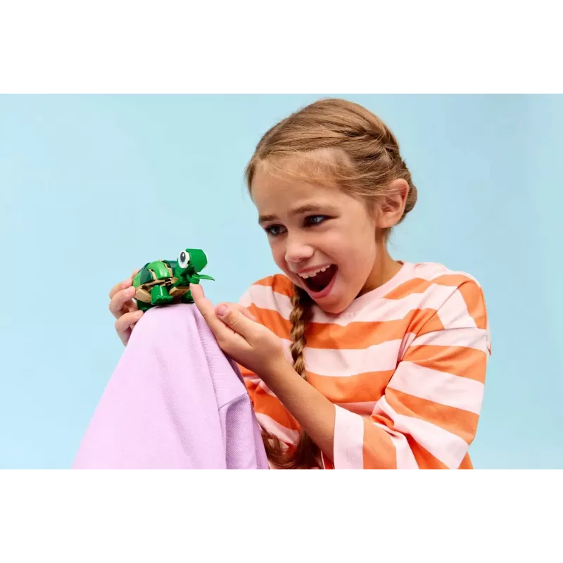 LEGO CREATOR 3 IN 1 31377 Turtle with a Water Lily Flower