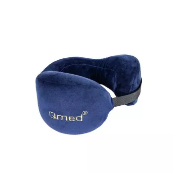 Travel neck pillow Qmed DRQE3J1CDXUXP — contoured ergonomic PU foam, 240×230×125 mm, density 45 kg/m³, garnet