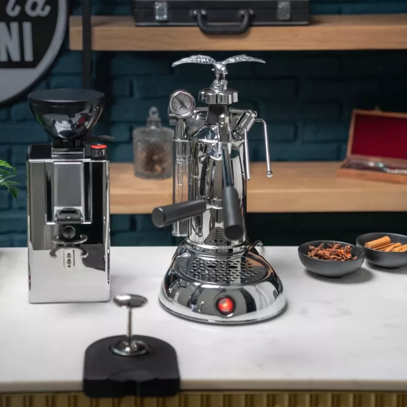 Coffee machine la pavoni LPLMLN01EU