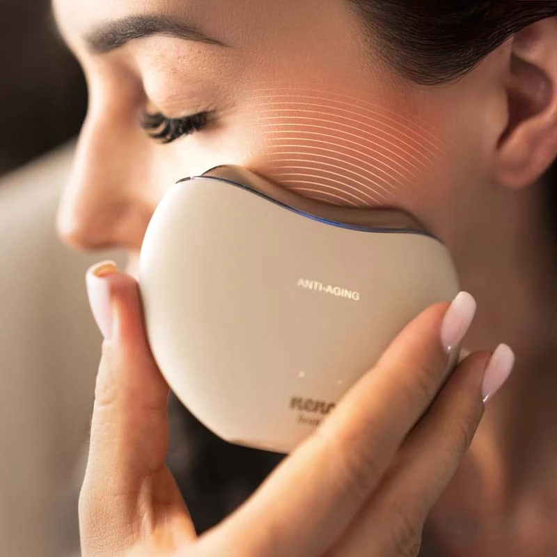 Neno Beauty AURI 5-in-1 facial and neck lifting device