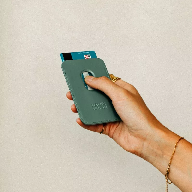 Wallet case native union (Re)Classic Green compatible with iPhone 15/15 Pro/15 Plus/15 Pro Max, iPhone 14/14 Pro/14 Plus/14 Pro Max, iPhone 13/13 Pro
