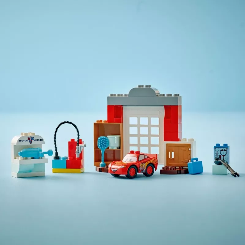 Construction toy LEGO DUPLO 10456 Disney McQueen's Visit to Doc's Workshop — 35 pieces, for ages 2+, large bricks