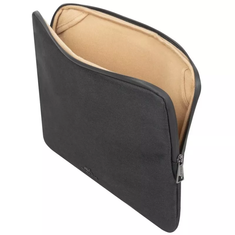 Laptop sleeve Rivacase 15.6 inch Black model 8116 — protective soft case for 15.6 inch notebooks
